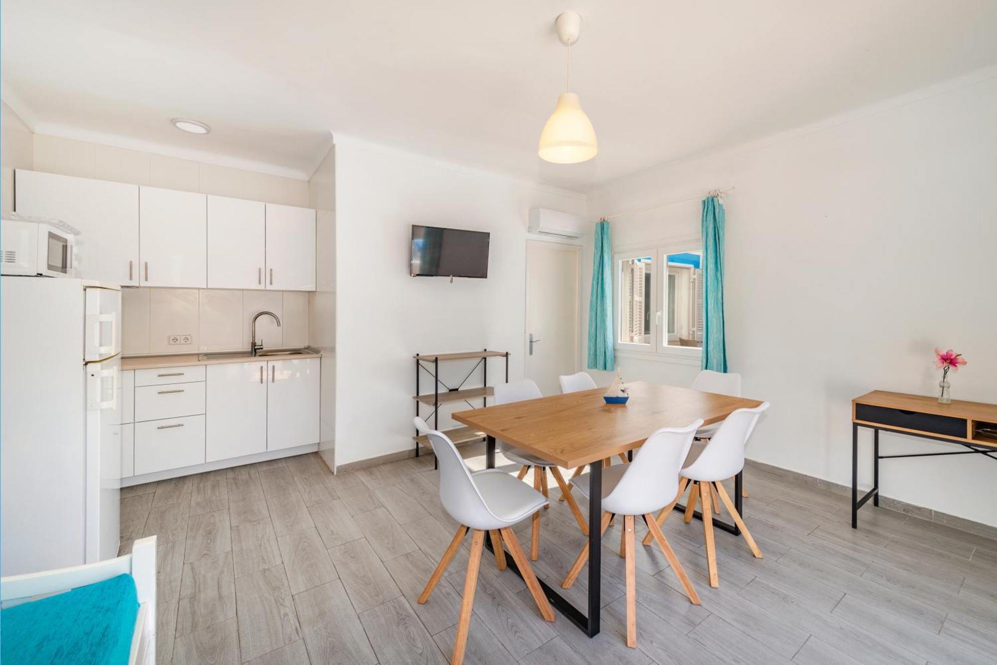 Apartamentos Falco Порт-де-Польєнса Екстер'єр фото