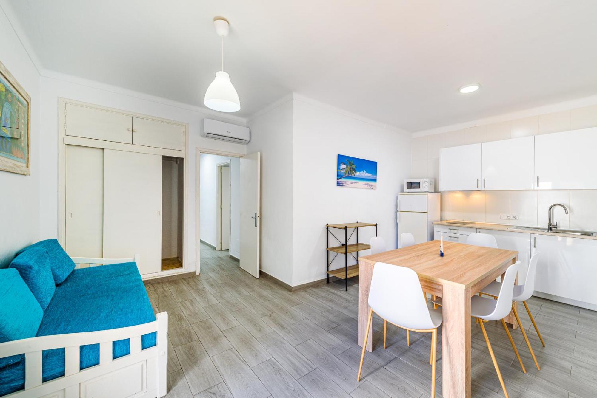 Apartamentos Falco Порт-де-Польєнса Екстер'єр фото